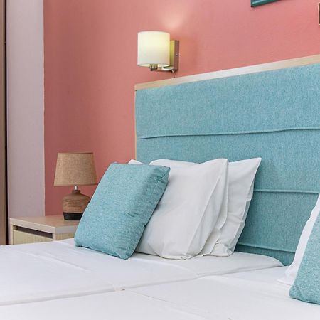 Theoni Apartments Малиа Екстериор снимка