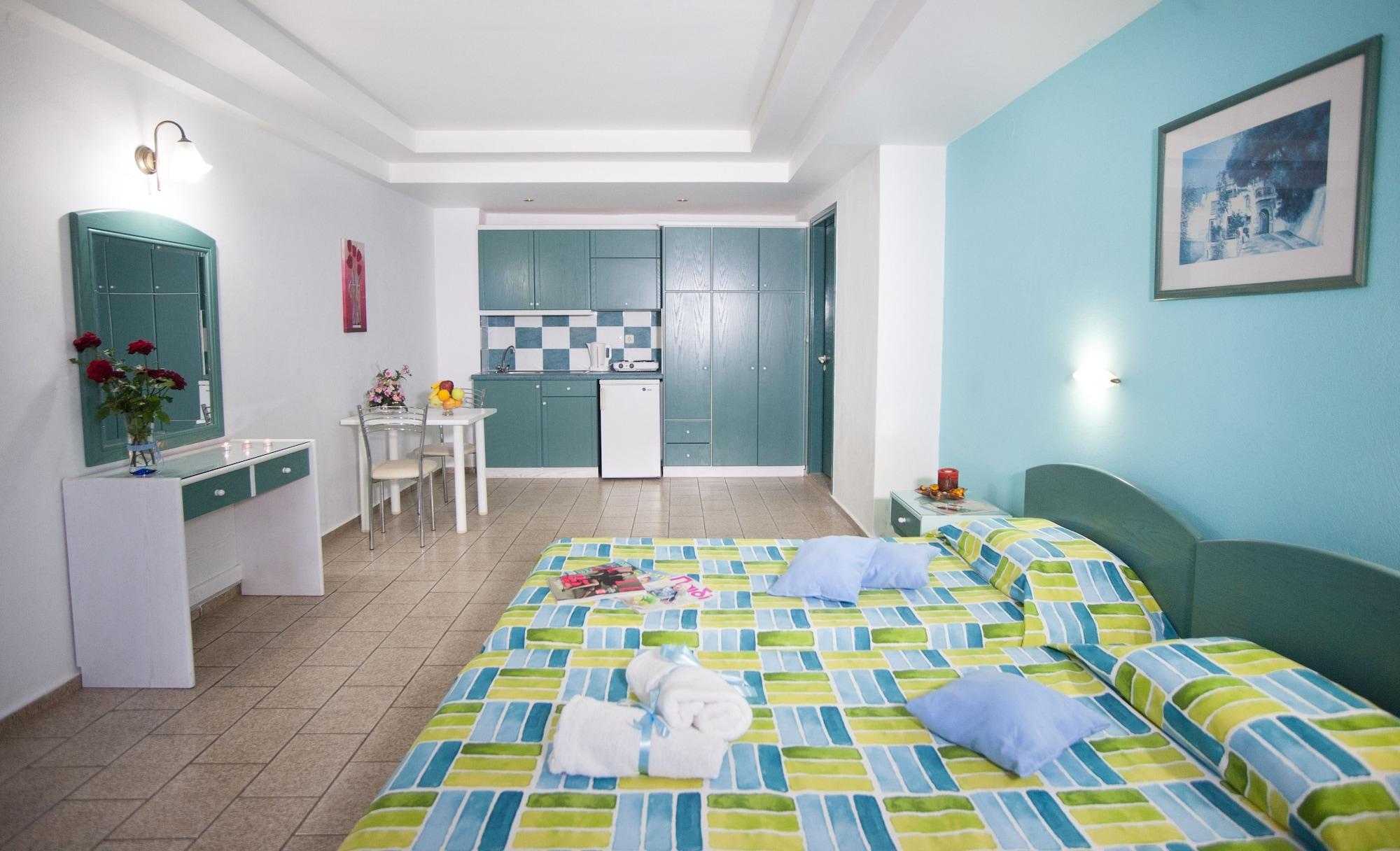 Theoni Apartments Малиа Екстериор снимка