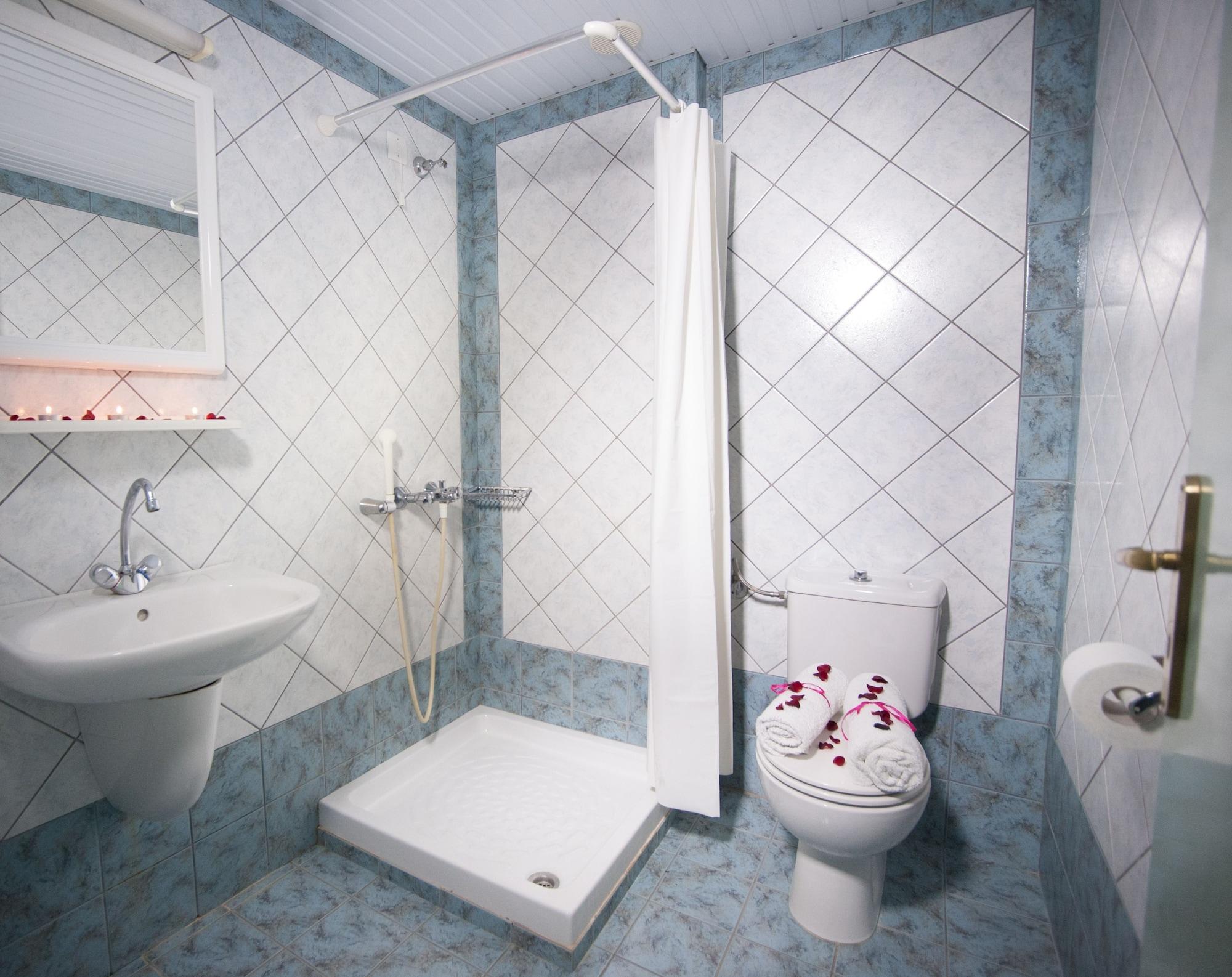 Theoni Apartments Малиа Екстериор снимка
